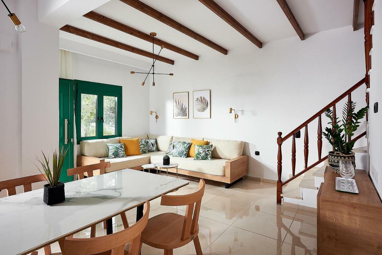 Beachfront Villa On Crete - Kirvas, Member Of Pelagaios Villas Koutsounari Exteriör bild